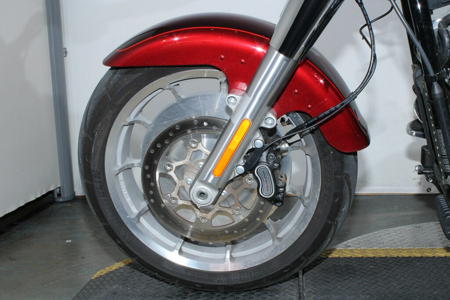 Used 2023 Harley-Davidson Fat Bob 114 Cruiser FLFBS Motorcycle For Sale In Miami, Florida