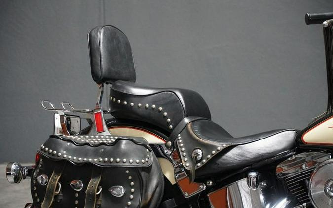1990 Harley-Davidson® FLSTC - Heritage Softail® Classic