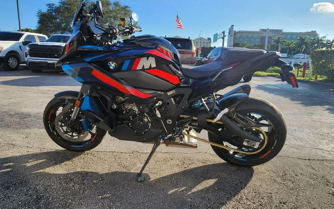 2026 BMW M 1000 XR