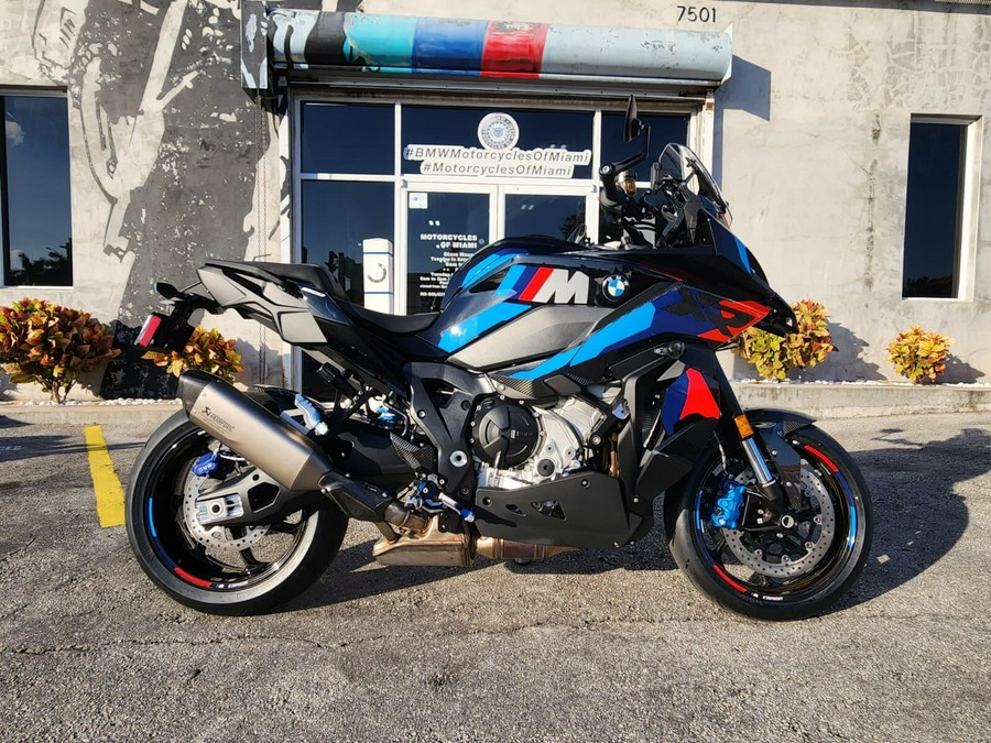 2026 BMW M 1000 XR