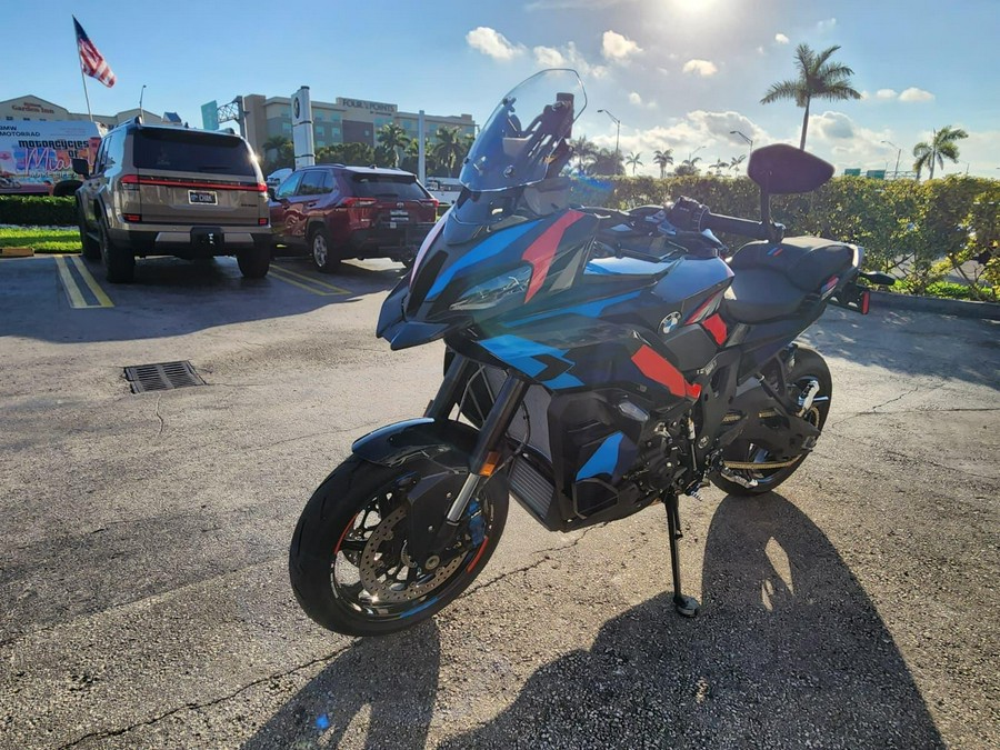 2026 BMW M 1000 XR
