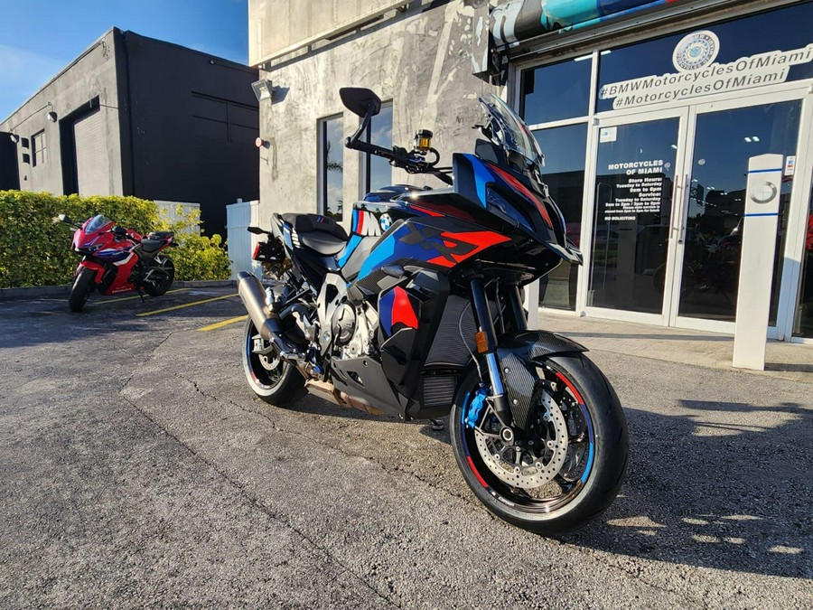 2026 BMW M 1000 XR
