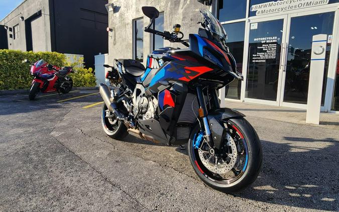 2026 BMW M 1000 XR