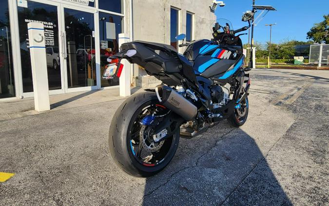 2026 BMW M 1000 XR