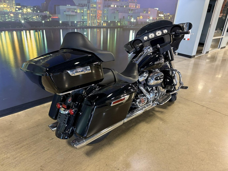 2023 Harley-Davidson Street Glide