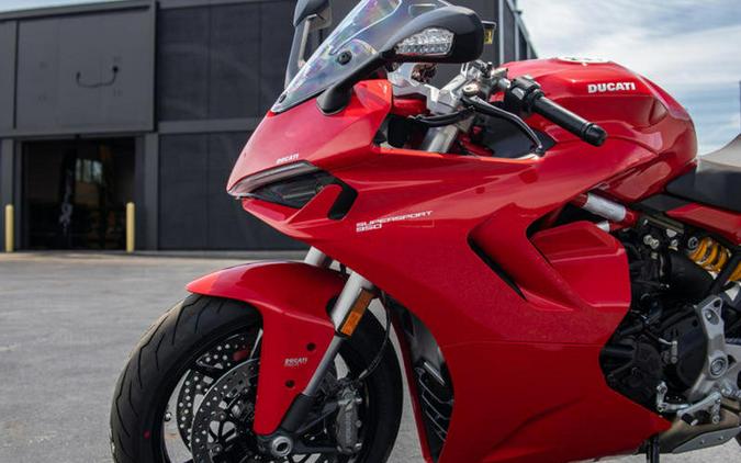 2023 Ducati SuperSport 950 Ducati Red