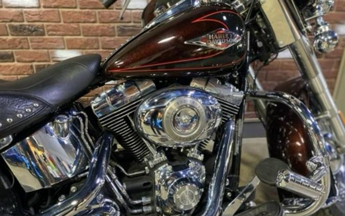 2011 Harley-Davidson® FLSTC - Heritage Softail® Classic