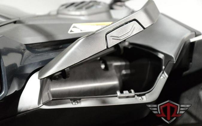 2026 Can-Am Maverick R X rc