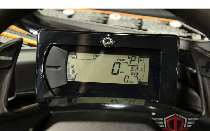 2026 Can-Am Maverick R X rc