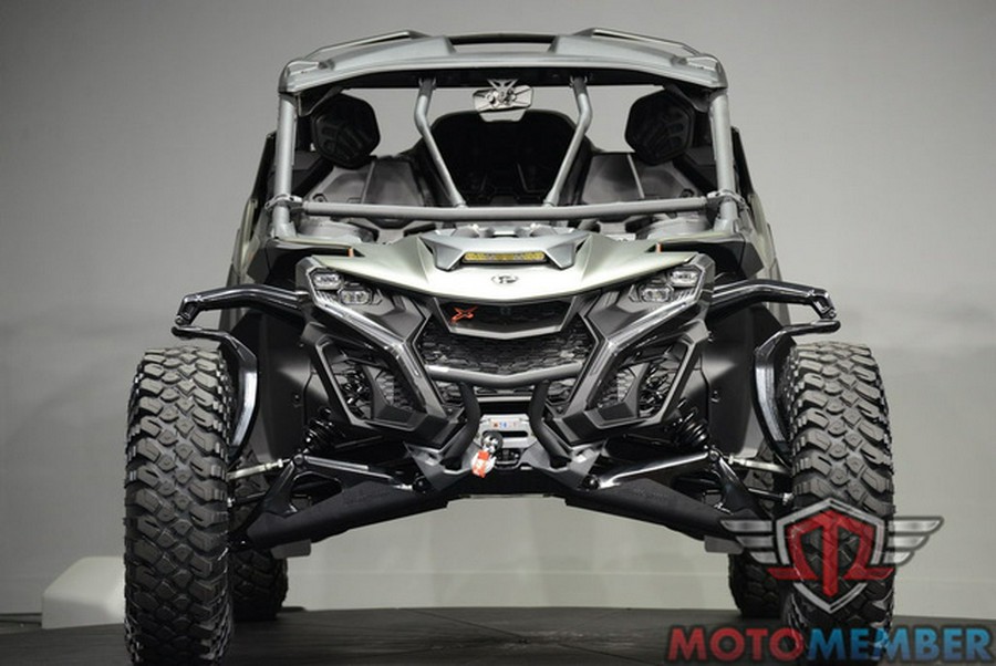 2026 Can-Am Maverick R X Rc