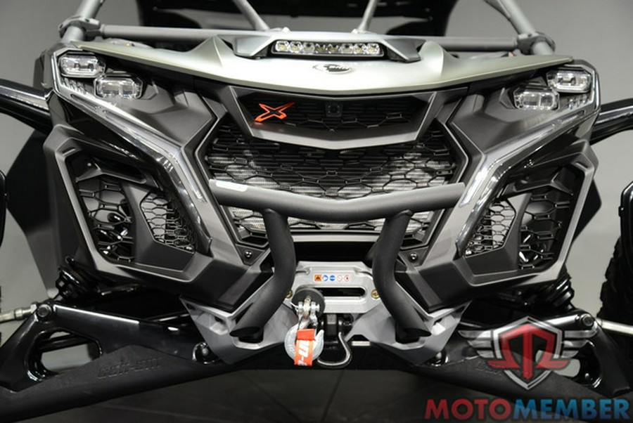 2026 Can-Am Maverick R X Rc