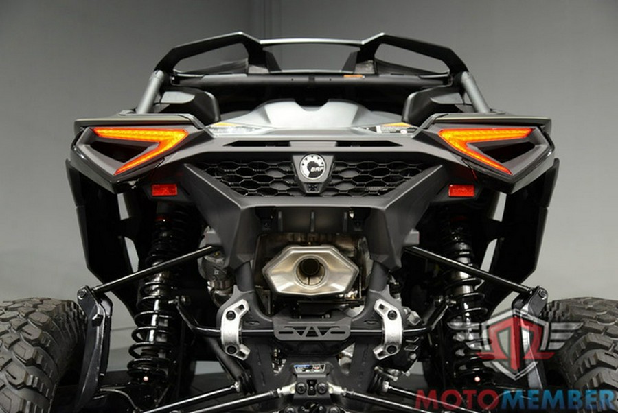 2026 Can-Am Maverick R X Rc