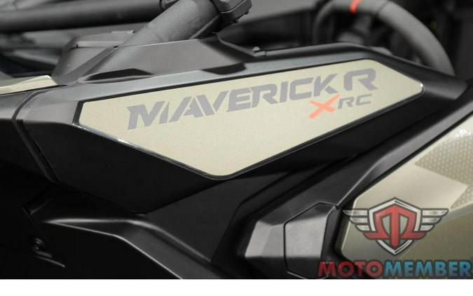 2026 Can-Am Maverick R X rc