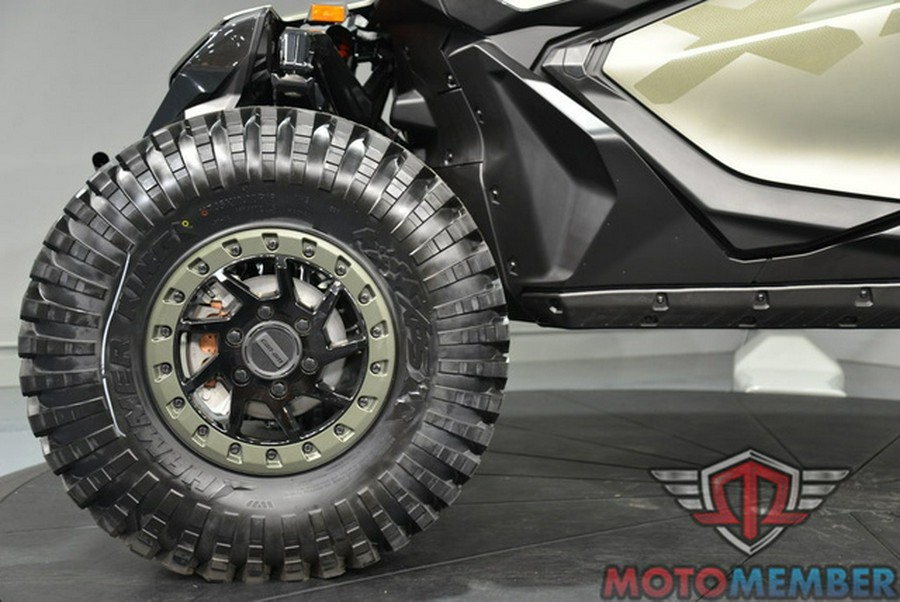 2026 Can-Am Maverick R X Rc