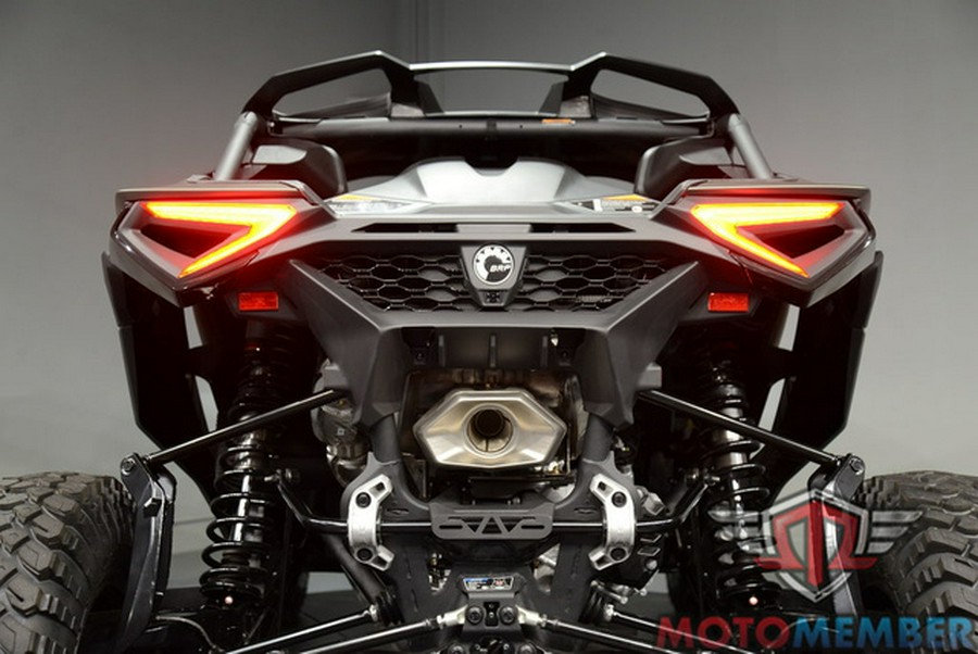 2026 Can-Am Maverick R X Rc