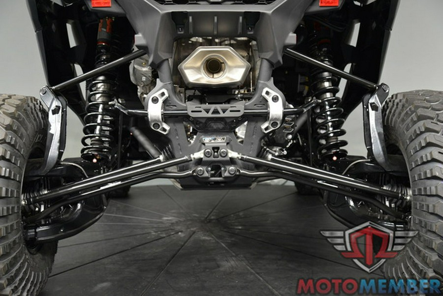 2026 Can-Am Maverick R X Rc