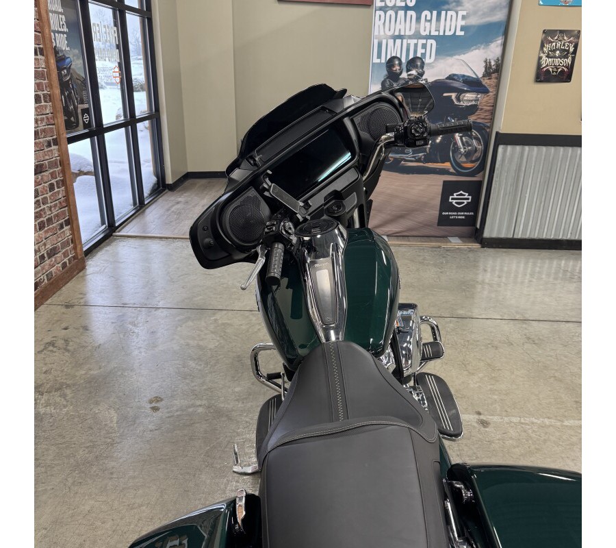 2024 Harley-Davidson Street Glide