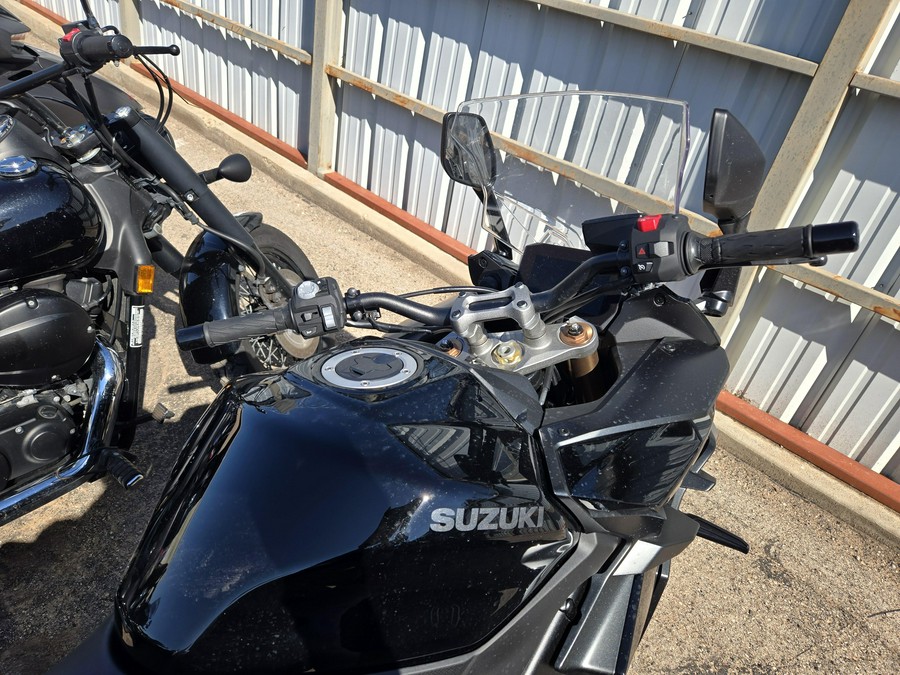 2024 SUZUKI GSX-S1000GT CA