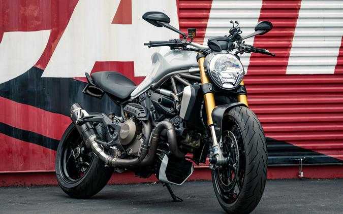 2016 Monster 1200 S - Star White - Ducati