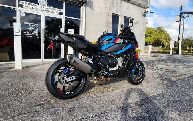 2026 BMW M 1000 XR