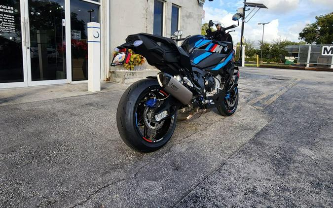 2026 BMW M 1000 XR