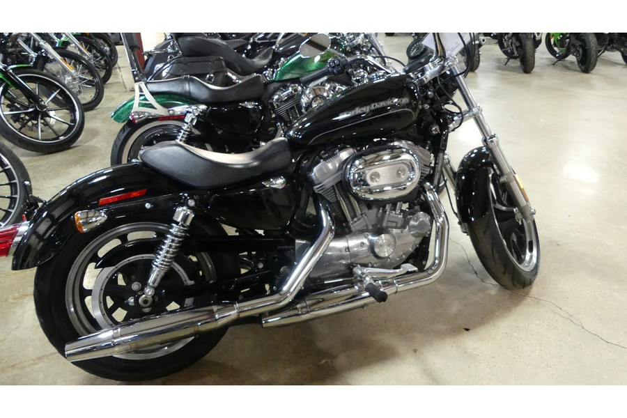 2015 Harley-Davidson® SPORTSTER XL883 SUPERLOW