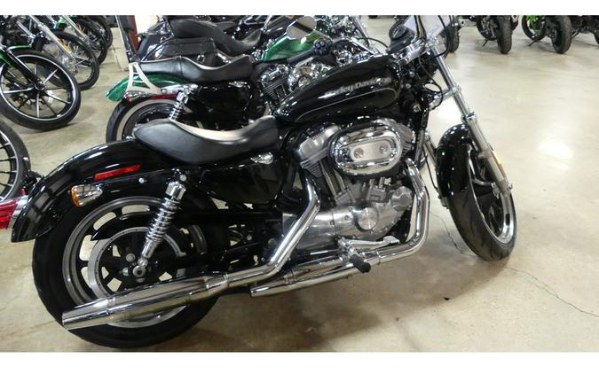 2015 Harley-Davidson® SPORTSTER XL883 SUPERLOW