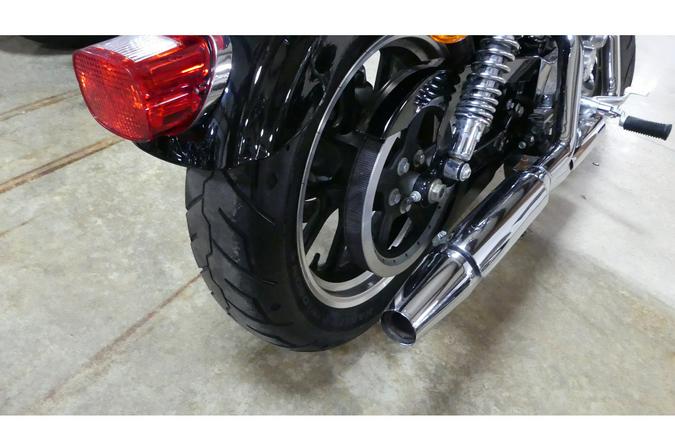 2015 Harley-Davidson® SPORTSTER XL883 SUPERLOW