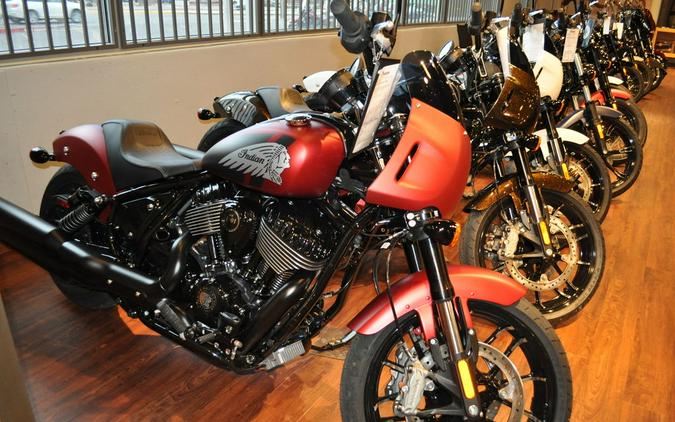 2024 Indian Motorcycle® Sport Chief Sunset Red Smoke