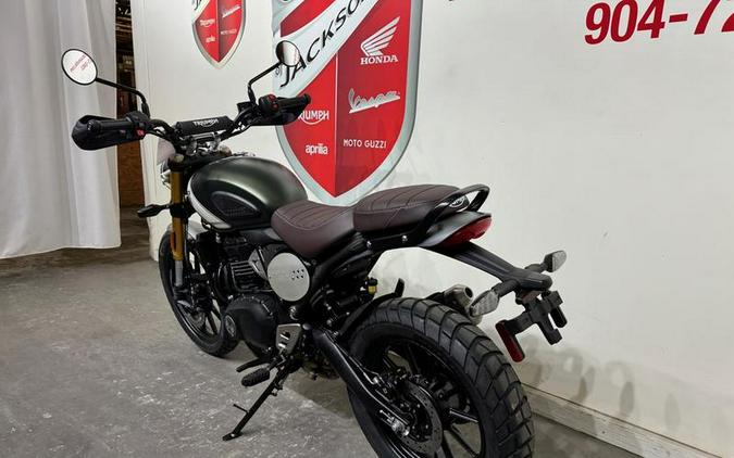 2024 Triumph Scrambler 400 X Matte Khaki Green / Fusion White