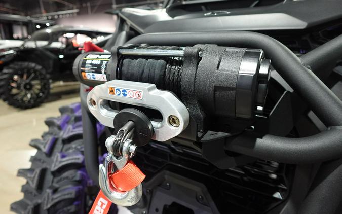 2026 Can-Am Commander MAX X MR