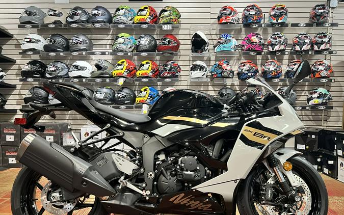 2026 Kawasaki Ninja® ZX™-6R ABS
