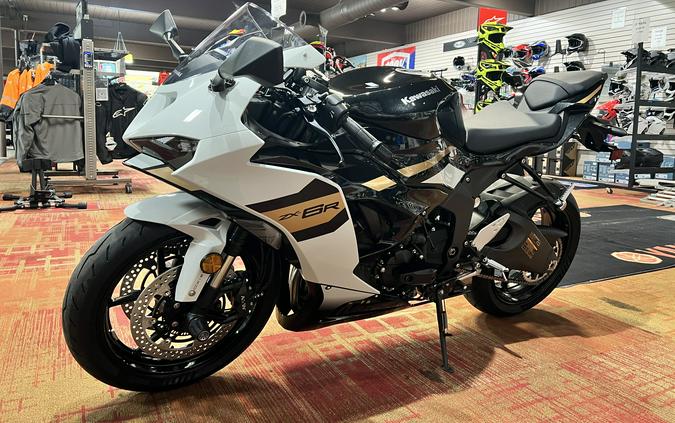 2026 Kawasaki Ninja® ZX™-6R ABS