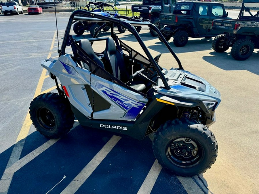 2026 Polaris RZR 200 EFI