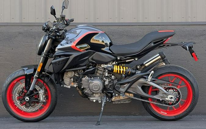 New 2027 DUCATI MONSTER 896+
