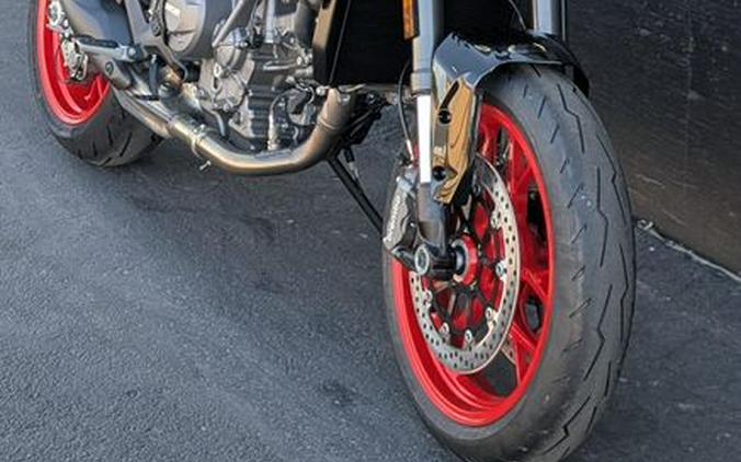 New 2027 DUCATI MONSTER 896+