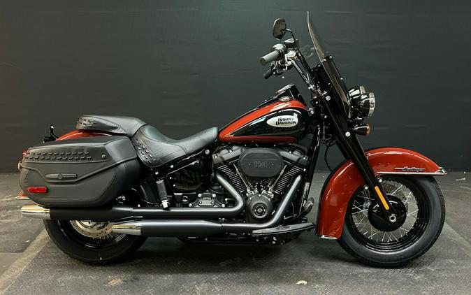 Harley-Davidson Heritage Classic 2024 FLHCS RED ROCK/ BLACK