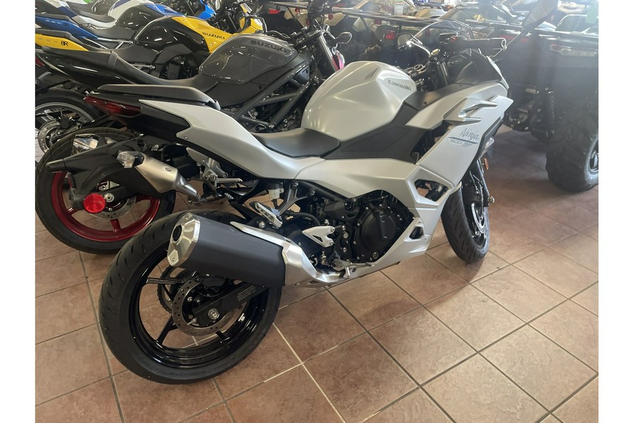 2024 Kawasaki Ninja 500 ABS