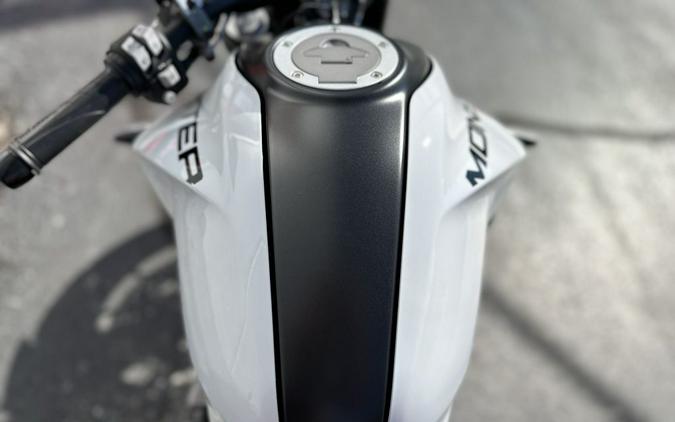 2025 Ducati Monster Plus Iceberg White - 009758