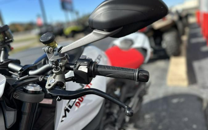 2025 Ducati Monster Plus Iceberg White - 009758
