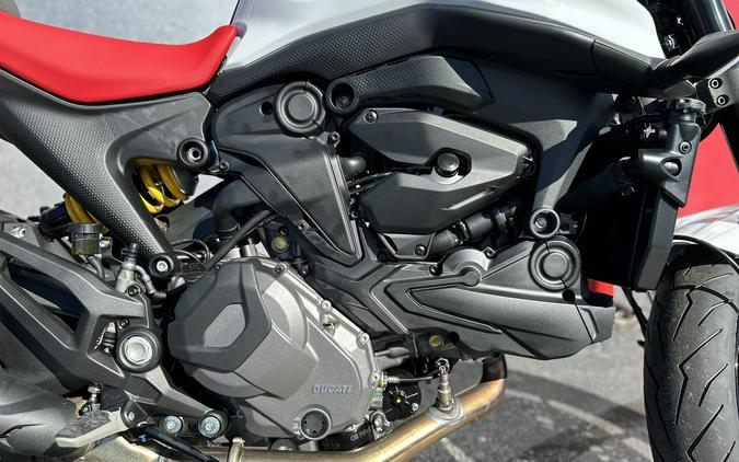 2025 Ducati Monster Plus Iceberg White - 009758