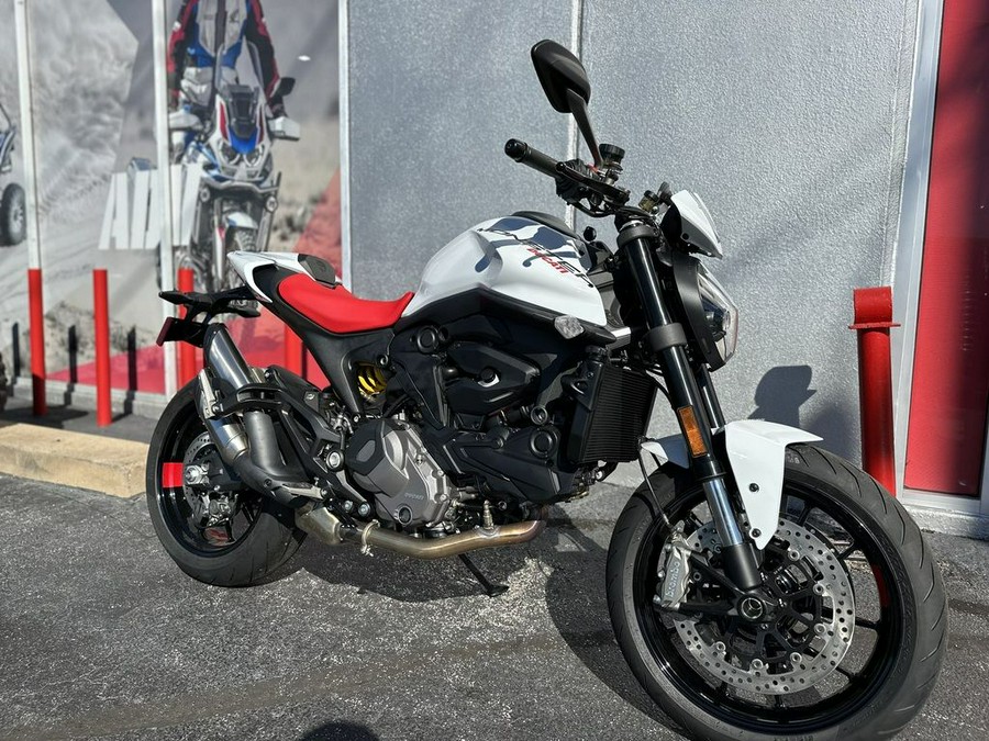 2025 Ducati Monster Plus Iceberg White - 009758