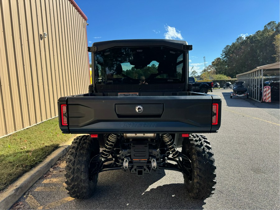 2026 Can-Am Defender Limited HD11