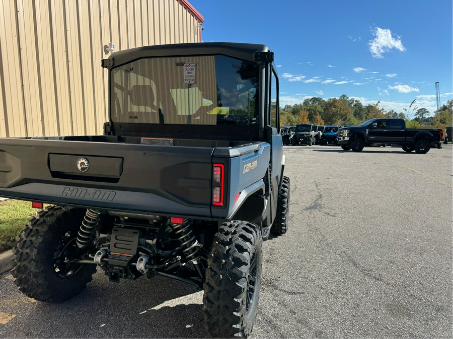 2026 Can-Am Defender Limited HD11