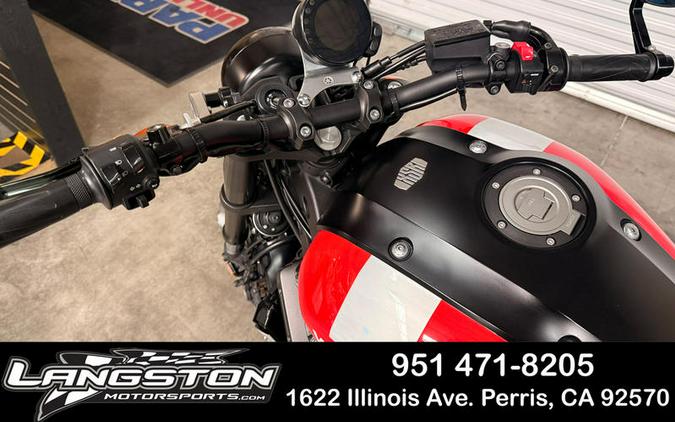 2018 Yamaha XSR900