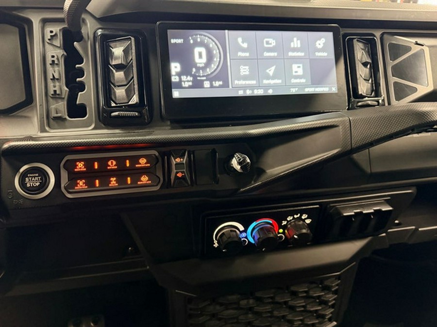 2026 Can-AM Defender Limited HD11