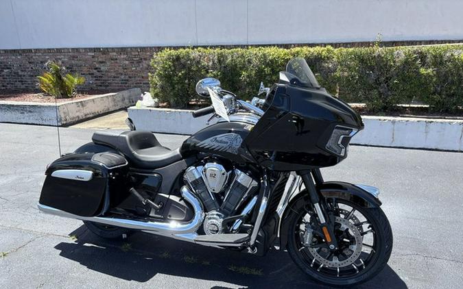 2026 Indian Challenger Limited 112 W/Powerband Audio Black Metallic