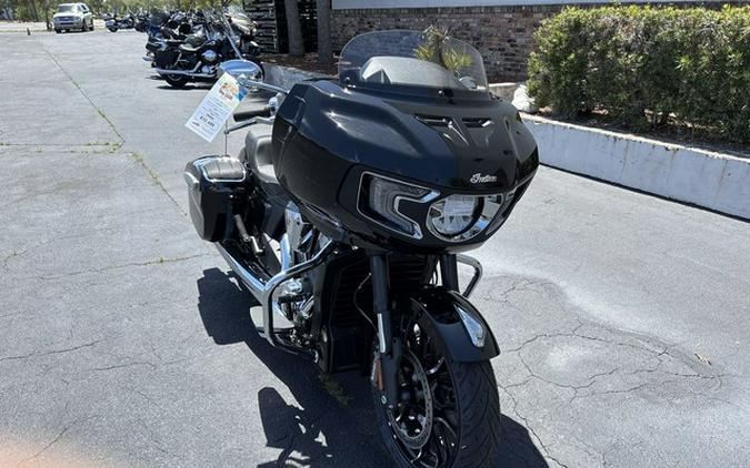 2026 Indian Challenger Limited 112 W/Powerband Audio Black Metallic