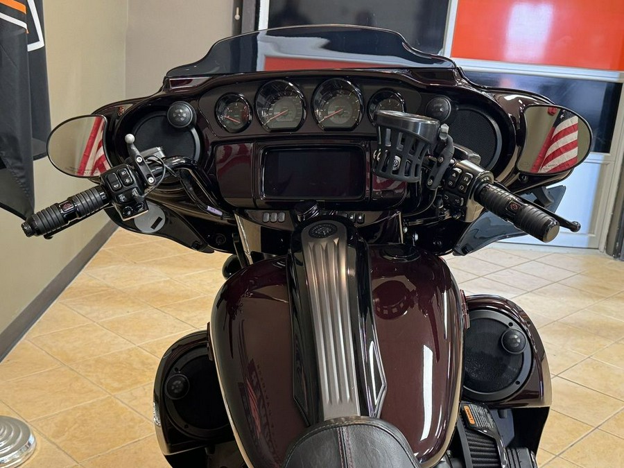 2019 Harley-Davidson Street Glide® CVO™ Street Glide®