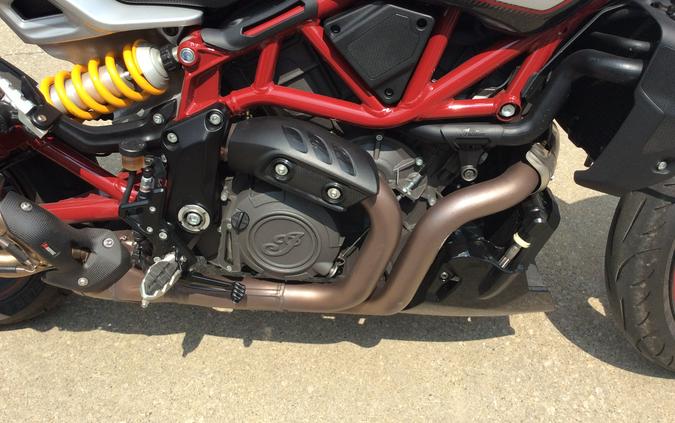 2022 Indian Motorcycle® FTR R Carbon